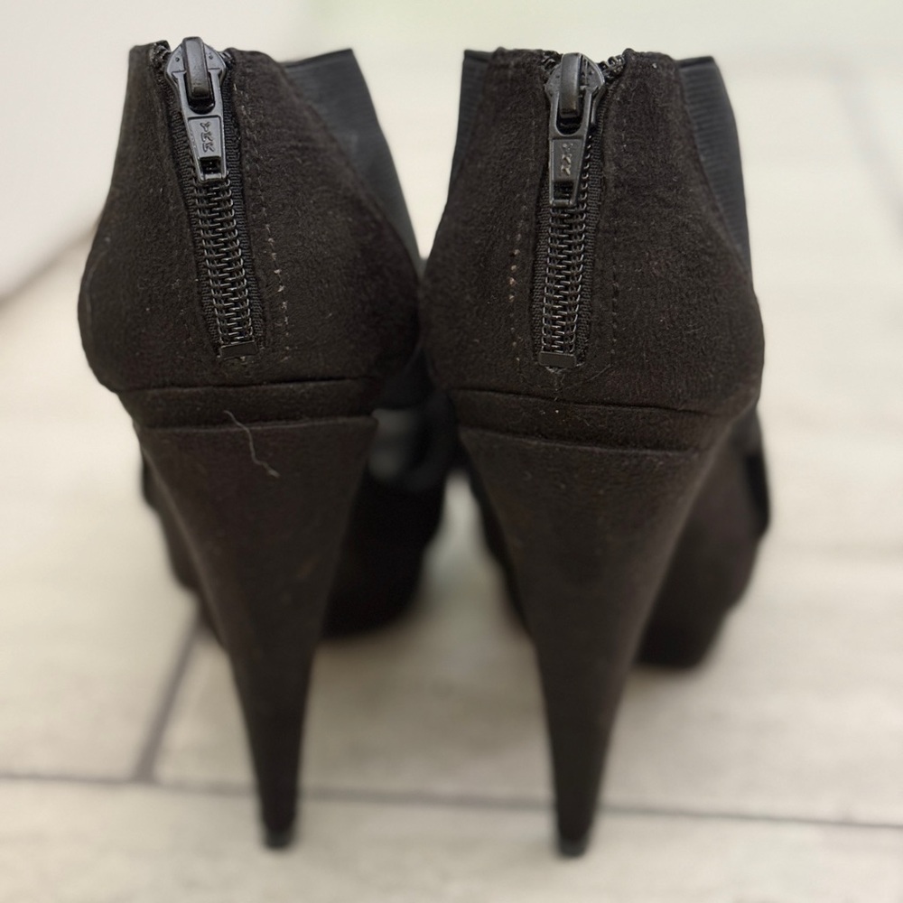 Vintage Jessica Simpson - Y2K Elastic Platform Heeled Bootie - Black - size 8.5 - Picture 5 of 11
